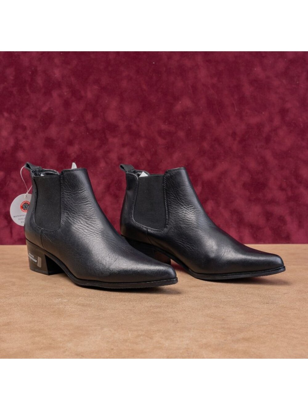 Blondo Women Emelia Waterproof Black Leather Western Chelsea Ankle Boots sz 8